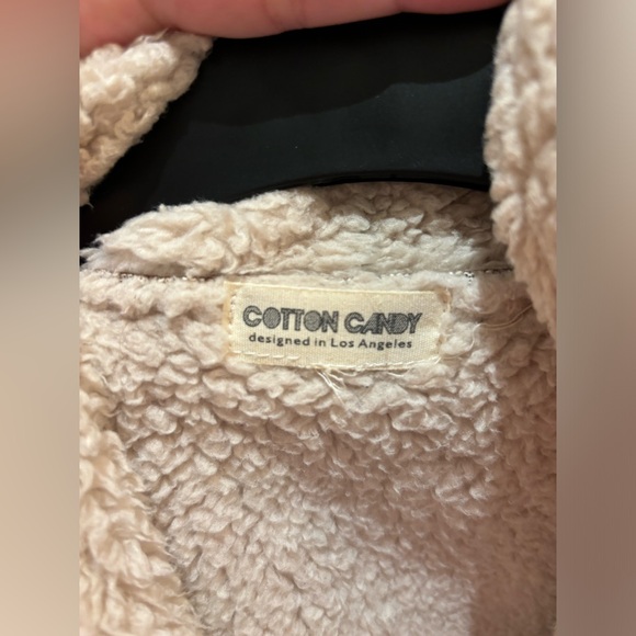 Cotton Candy Cozy Vest - Picture 2 of 3